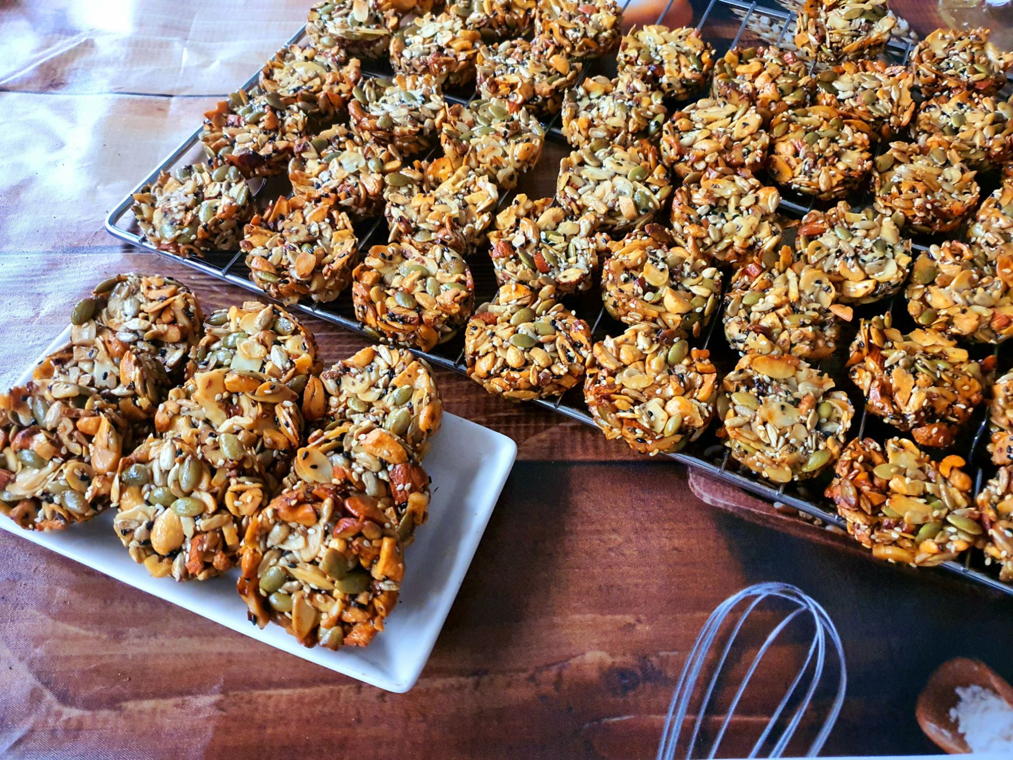 Bánh mix hạt- 250gr