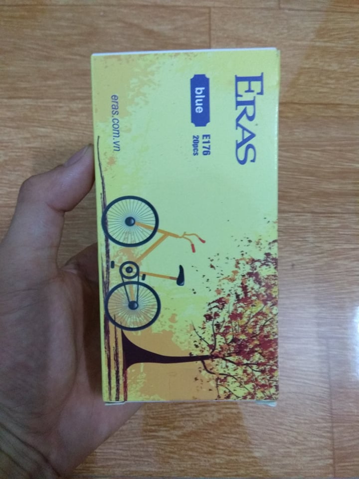 20 chiếc bút bi Eras E176