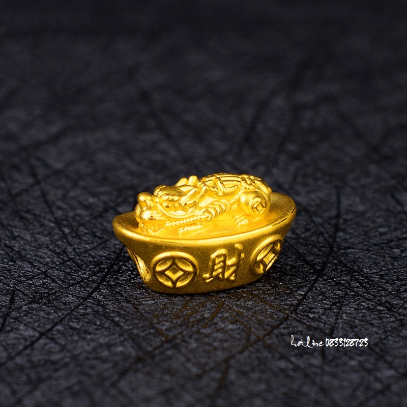 Charm Tỳ hưu ôm thỏi
