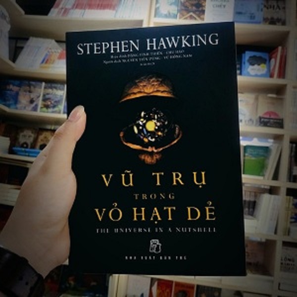 Vũ Trụ Trong Vỏ Hạt Dẻ