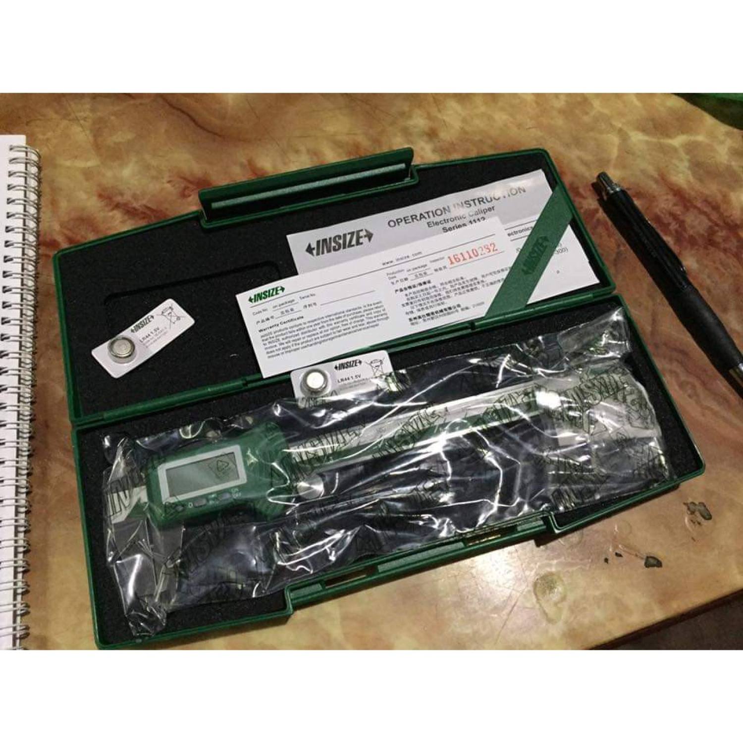 Thước cặp, thước kẹp điện tử Insize 1108 - 150, 200, 300