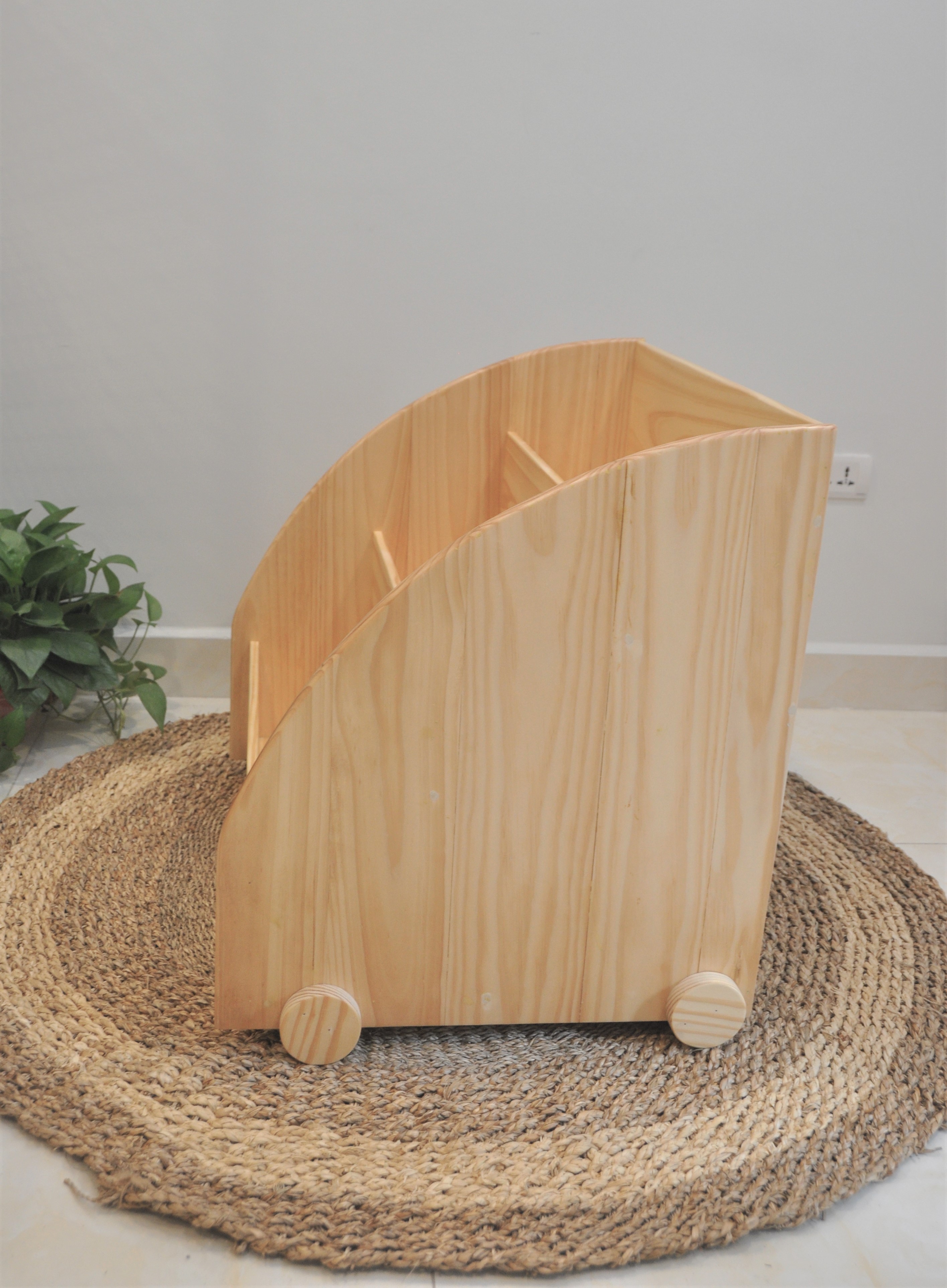 Kệ Sách Có Bánh Xe Momo II (Lớn) - Bebewood