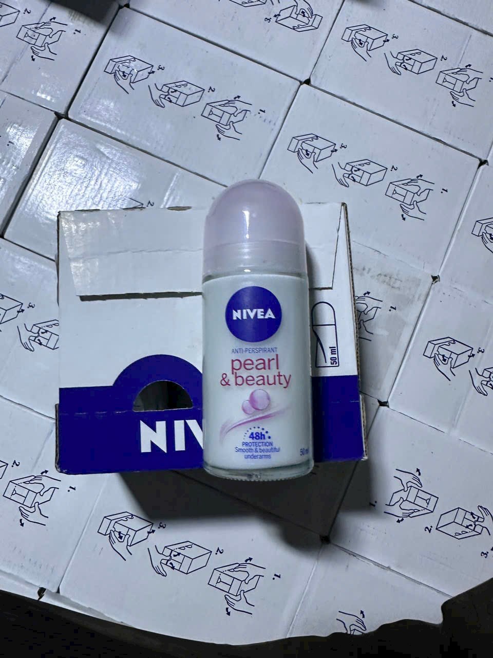Lăn nách khử mùi 48h Nivea cho Nam, Nữ