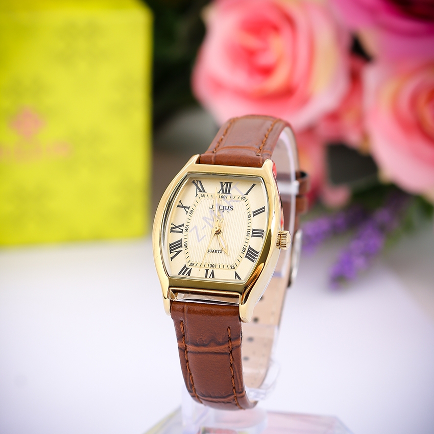 Đồng hồ nữ dây da Julius mặt Oval Ja-703