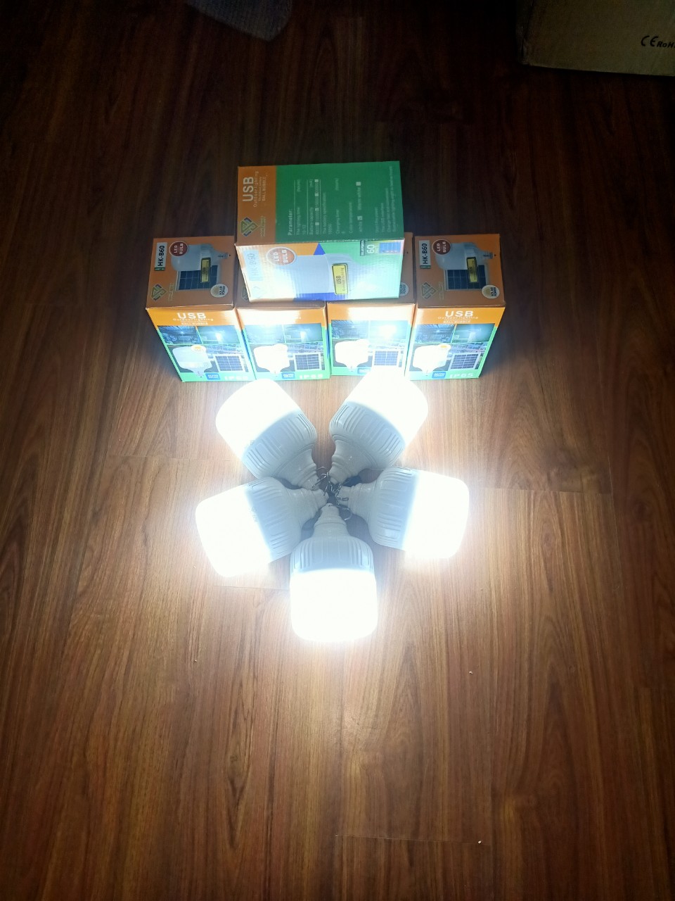 Đèn led búp 50w năng lượng mặt trời - White