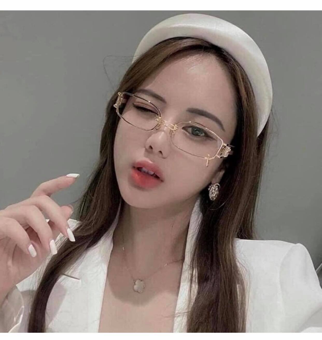 Kính râm Nam Nữ Mắt vuông mini sang chảnh cao cấp (Nhiều màu)