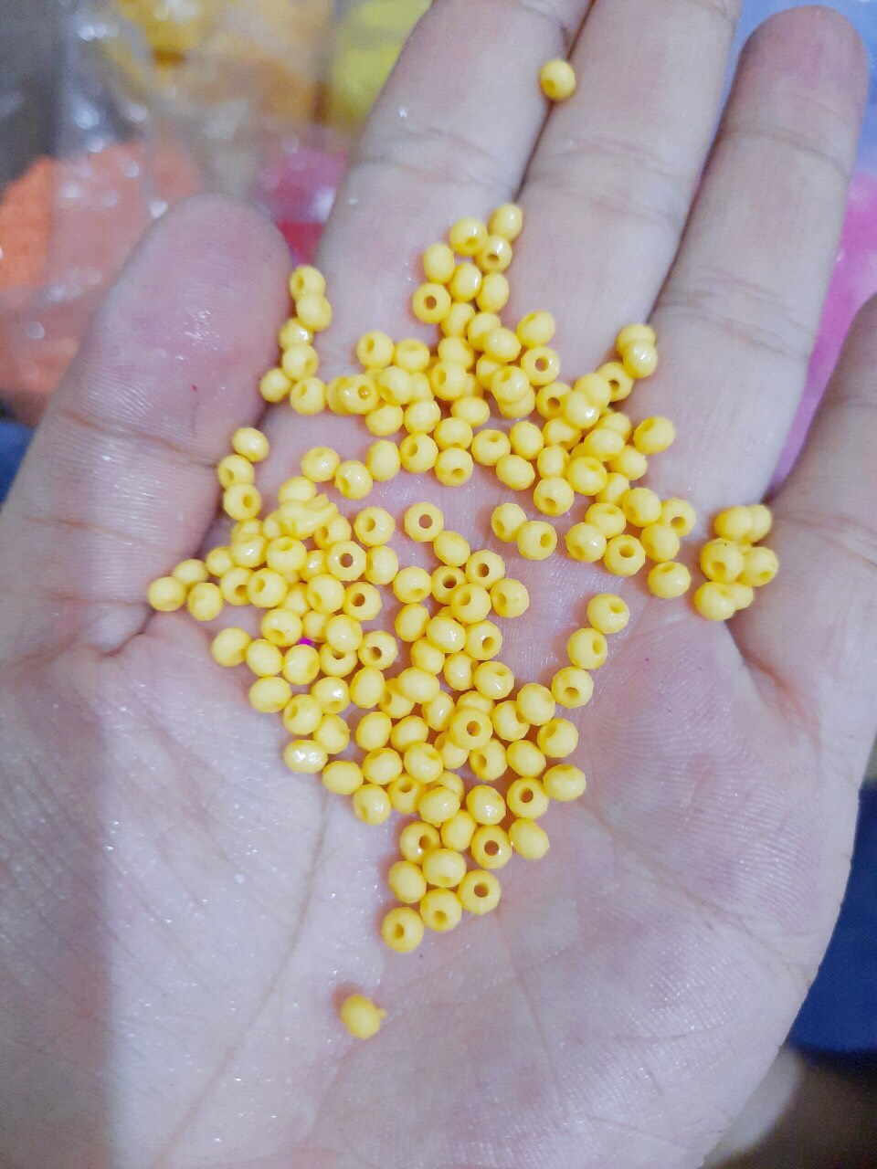 3000 Hạt nhựa giả pha lê bánh cam màu sắc đẹp không bay màu gói 100gr nhựa Acrylic