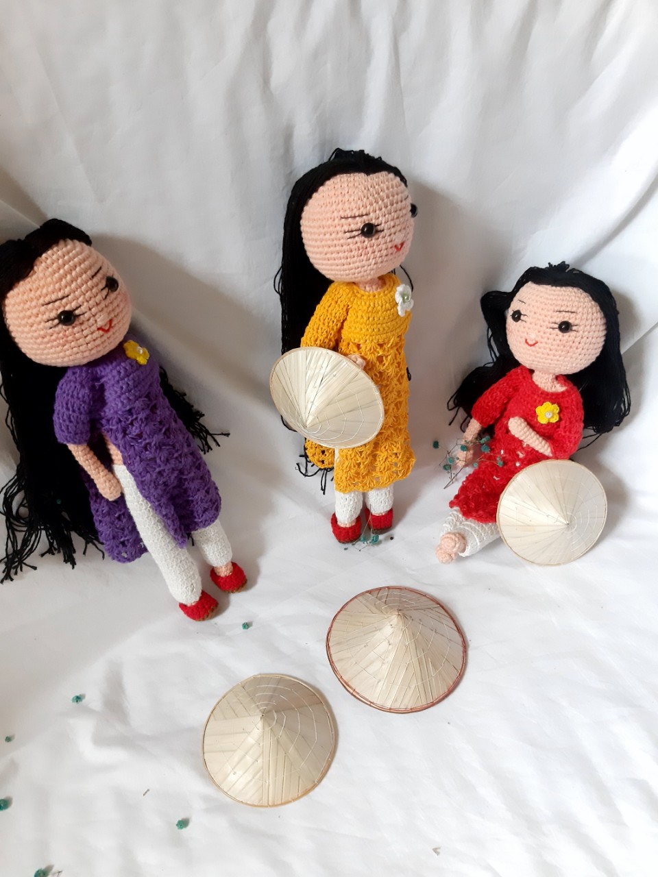 Búp Bê Áo Dài Đan Bằng Len-Phụ Kiện Studio (búp bê tóc dài)