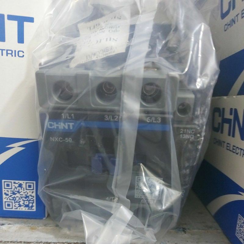 Khởi động từ Chint NXC-50 220V