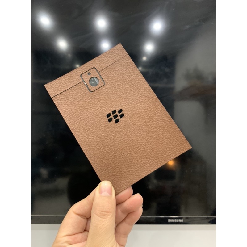 Dán da Blackberry Passport Silver nhiều màu