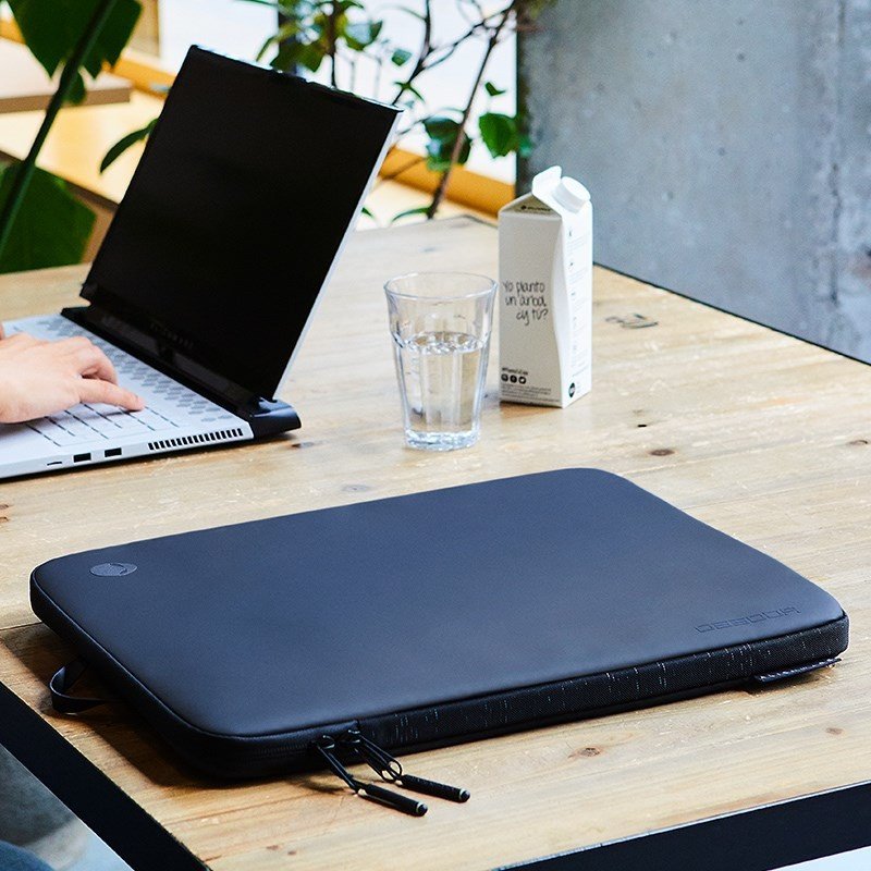 Túi chống sốc bảo vệ laptop Alienware