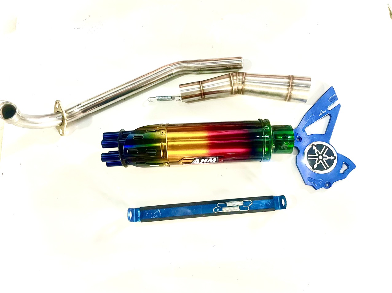 Pô 6 nòng xoay cỗ 2 khúc inox 304 lắp wave a110-wave blade v.v.. âm thanh trầm ấm uy lực . mua ngay