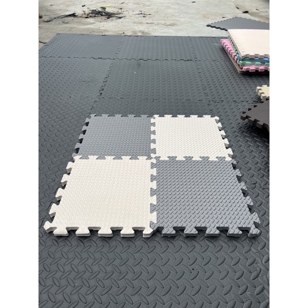 thảm xốp lót sàn size 30×30cm dày 2cm (giá 1 miếng)