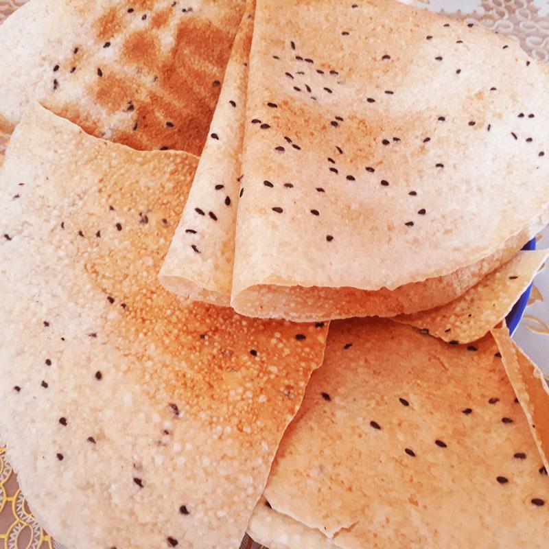 Bánh tráng dừa  Mỹ Lồng đặc sản Bến Tre