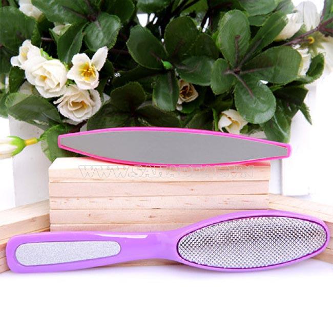 Dụng cụ chà gót chân bằng thép
