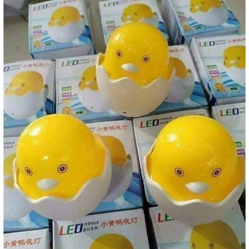 Đèn ngủ cảm ứng hình con gà