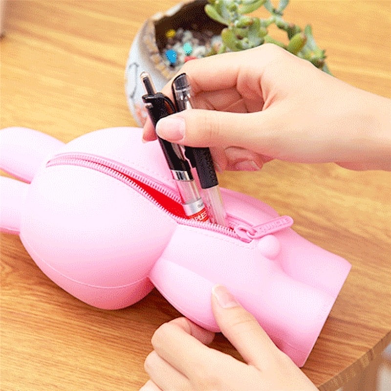 Hộp bút silicon BTS Cooky mềm mại