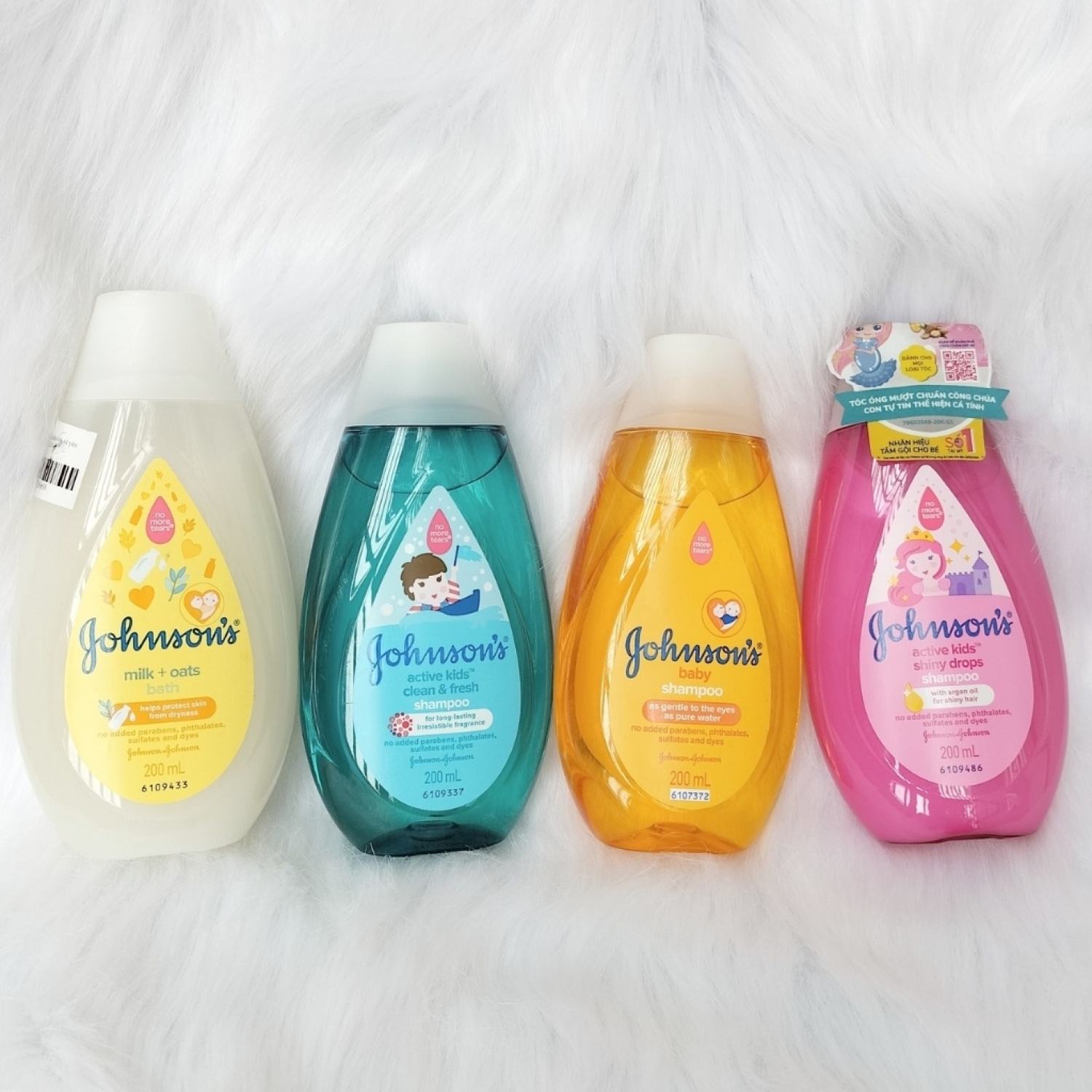 Sữa tắm / dầu gội Johnson Baby 200ml