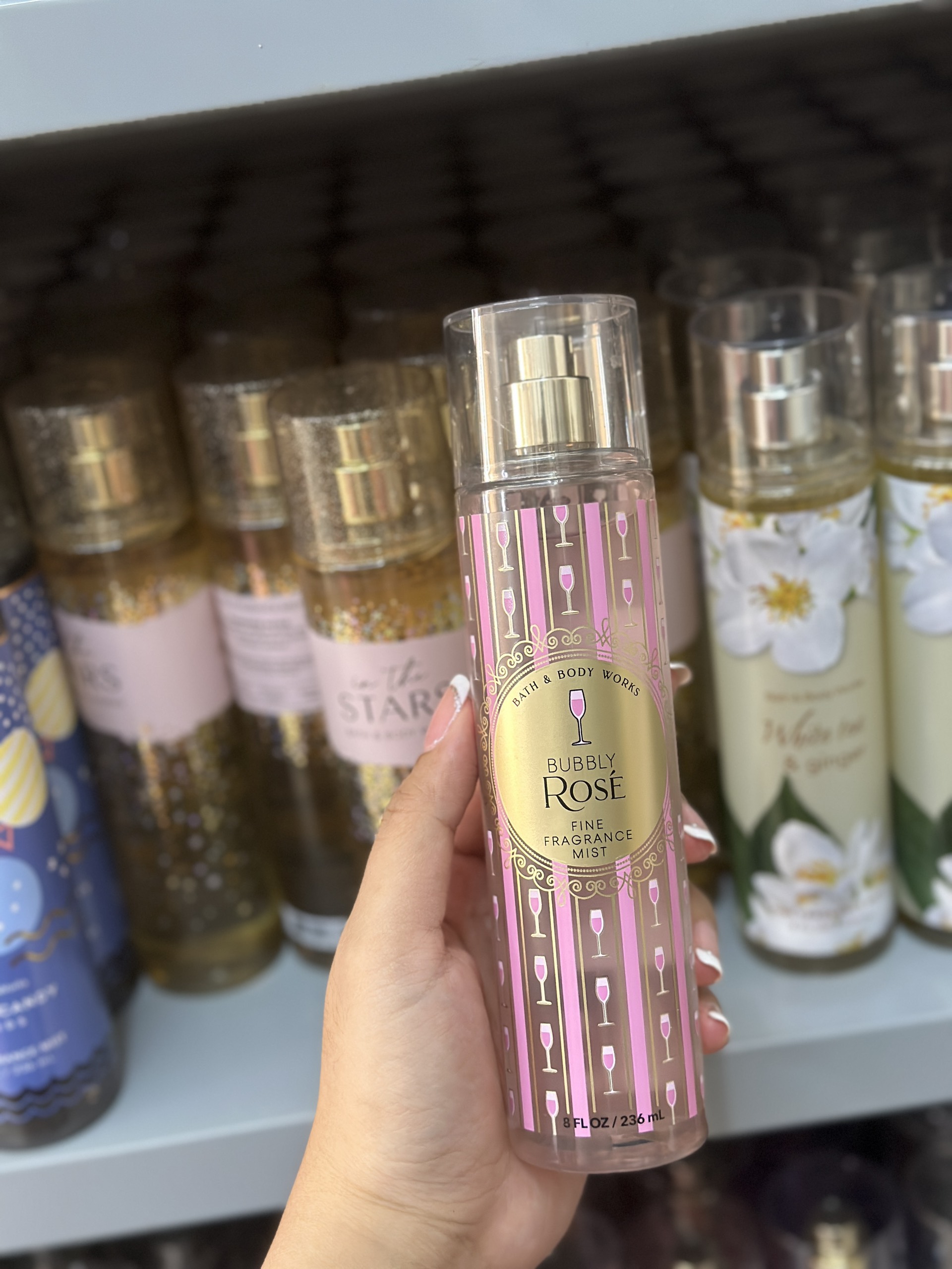 Đủ mùi 2 - xịt thơm bath and body wo.rks body mist 236ml