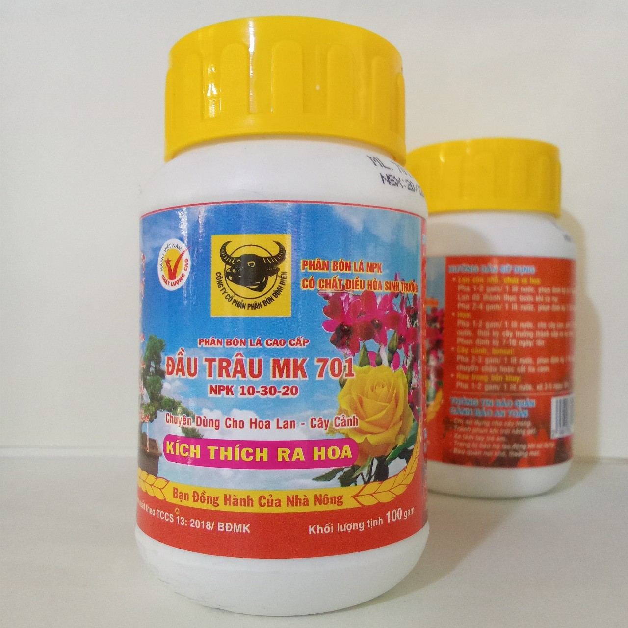 PHÂN BÓN LÁ ĐẦU TRÂU MK 701 KÍCH THÍCH RA HOA