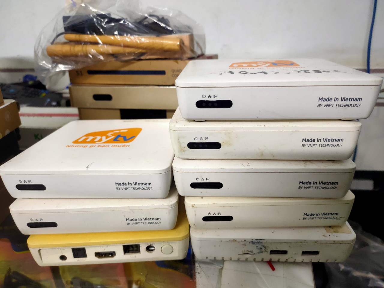 Smartbox 2 MyTV Android Setop box. Chip set: Amlogic s805 90%