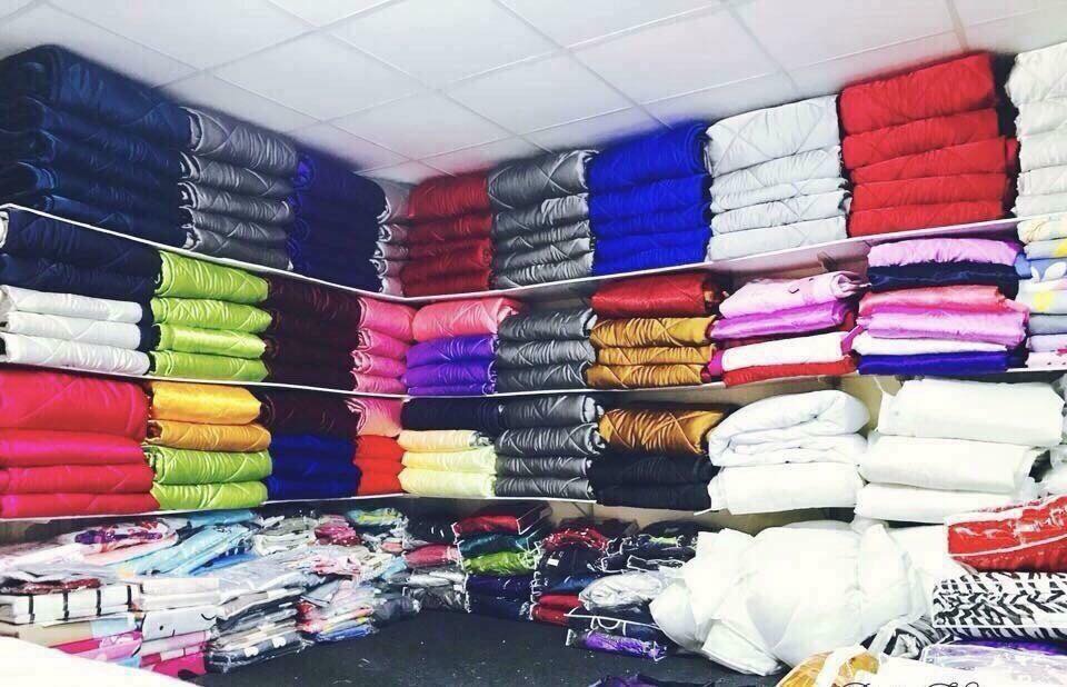 Chăn Mền Phi Lụa Chần Bông Dày Dặn Hàng Đẹp Loại Cao Cấp Size 2mx1m8