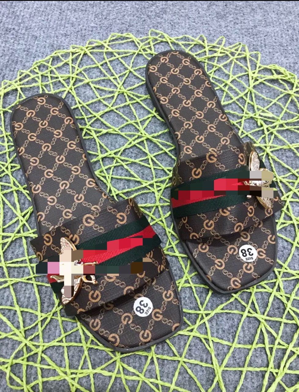 Dép quai ngang gắn ong vàng đế rằn ri, dép nữ giá rẻ sang trọng