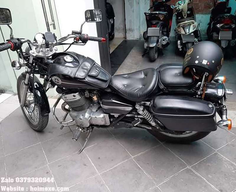 Cặp thùng hông xe máy màu đỏ