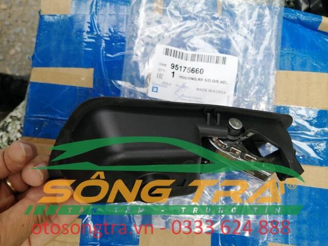 Tay mở cửa trong CHEVROLET CRUZE