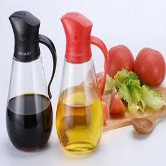 Bình đựng dầu nắp mở tự động Lock&Lock (550ml)