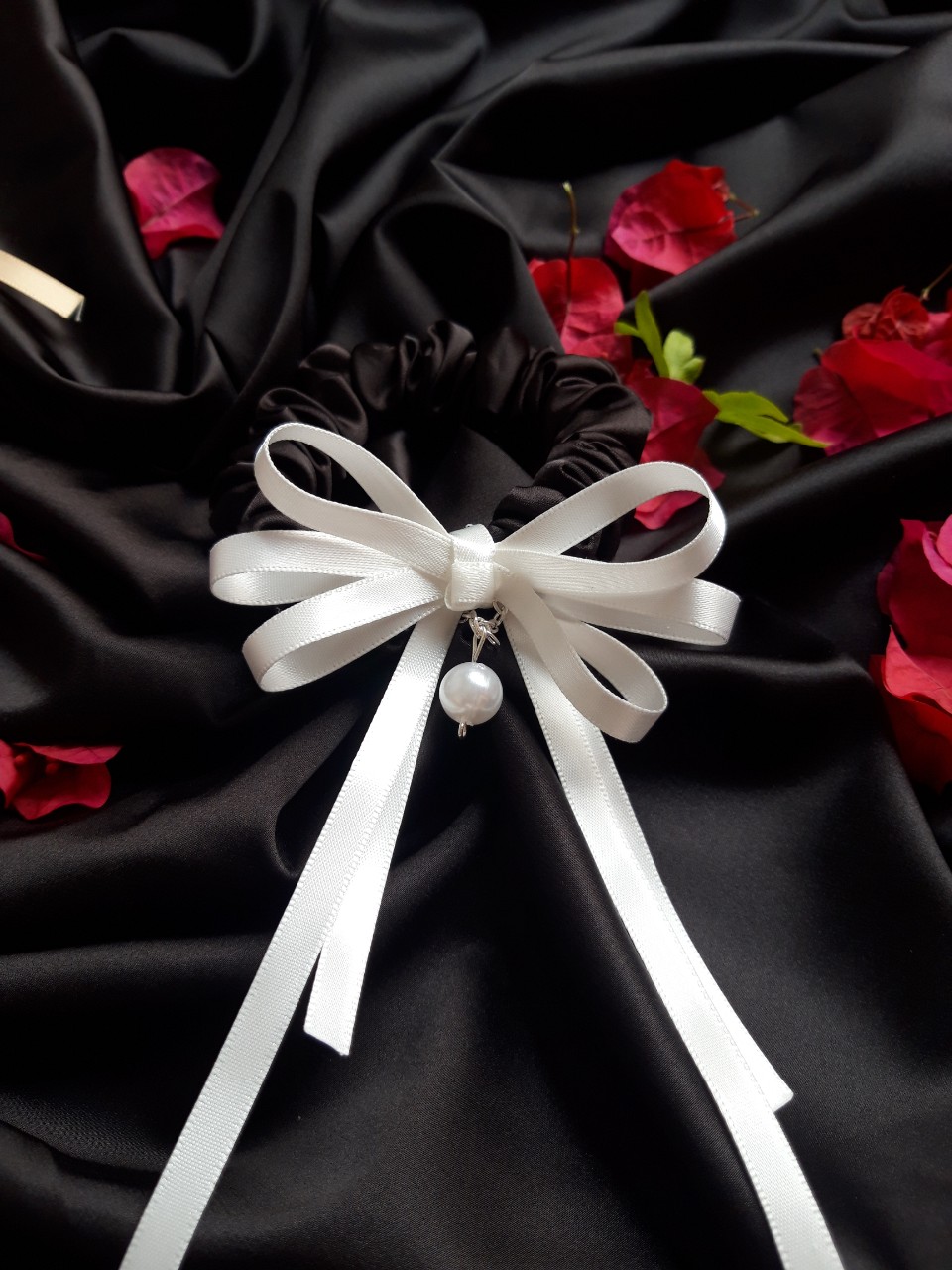 Cột tóc scrunchies Nơ cao cấp (Hình thật).