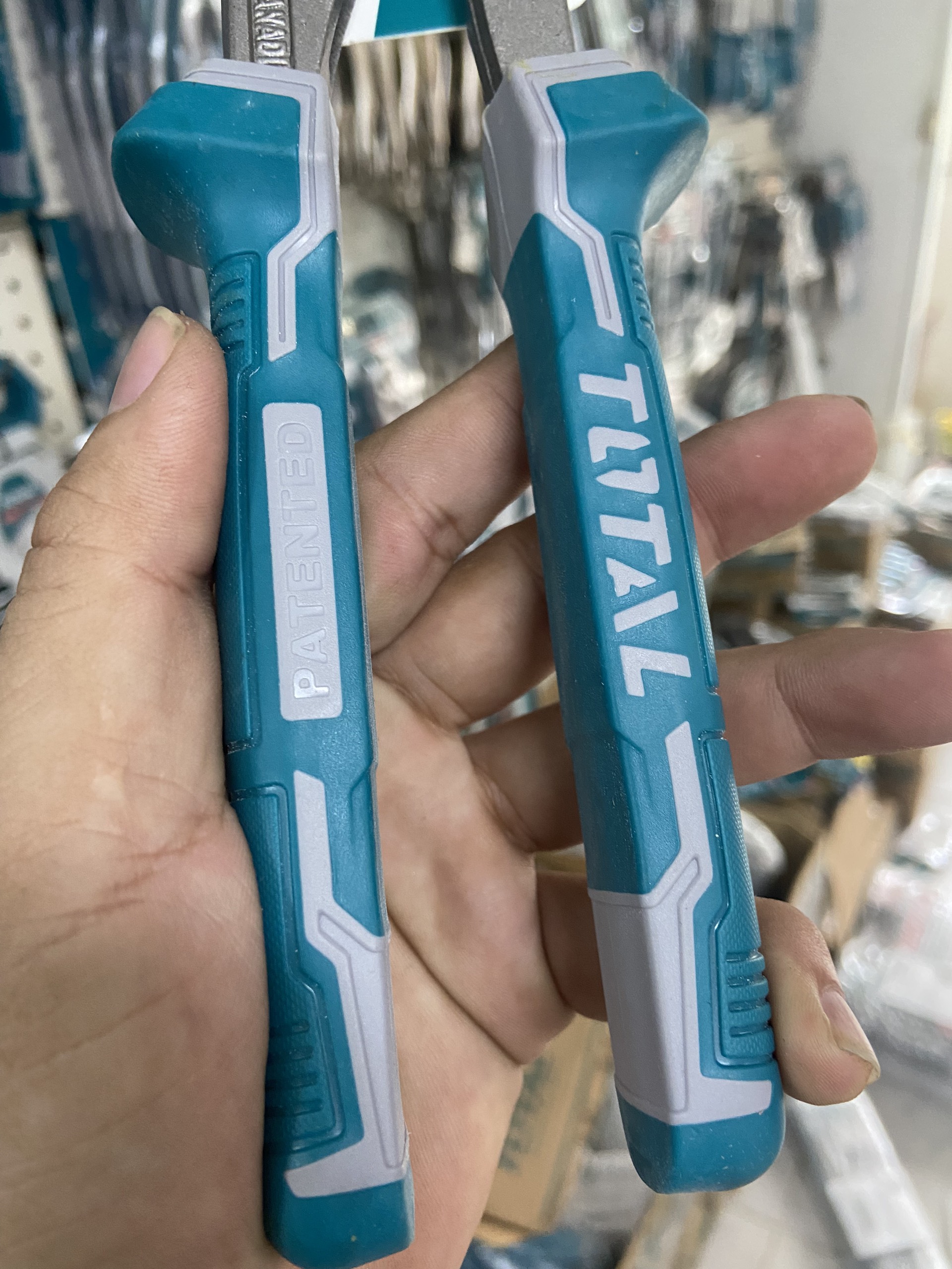 Kềm Mỏ Quạ 10"/255Mm Tht281006 Total