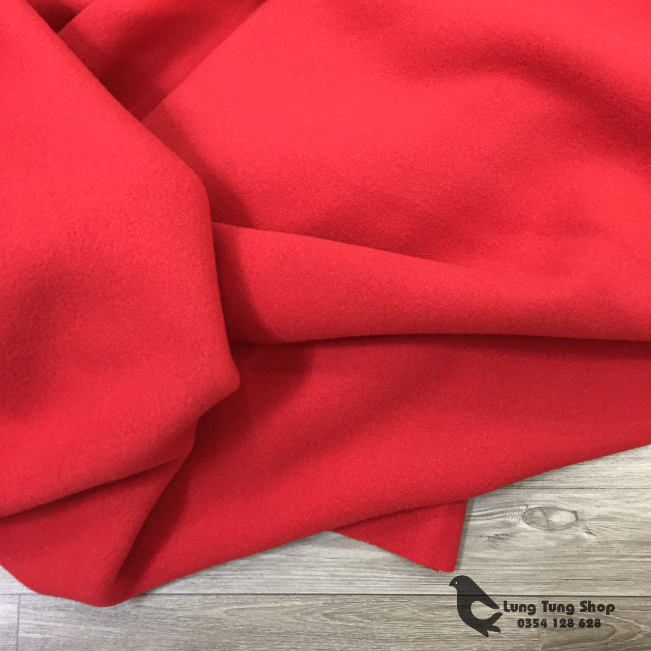 Chăn nỉ văn phòng màu đỏ - chăn mền cá nhân ( loại dày )