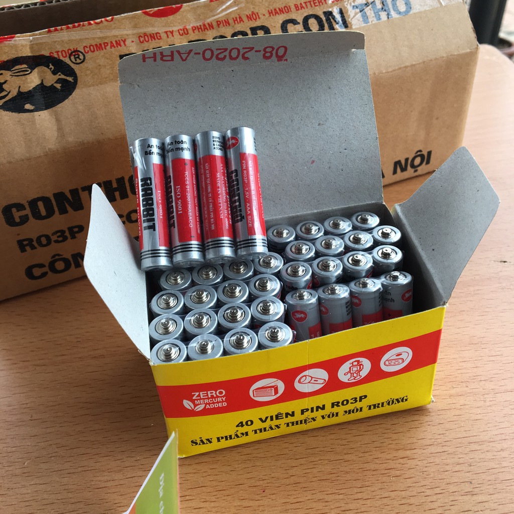 Hộp 40 pin con thỏ AAA 1,5V ( pin đũa dùng cho remote, nhiệt kế ...)