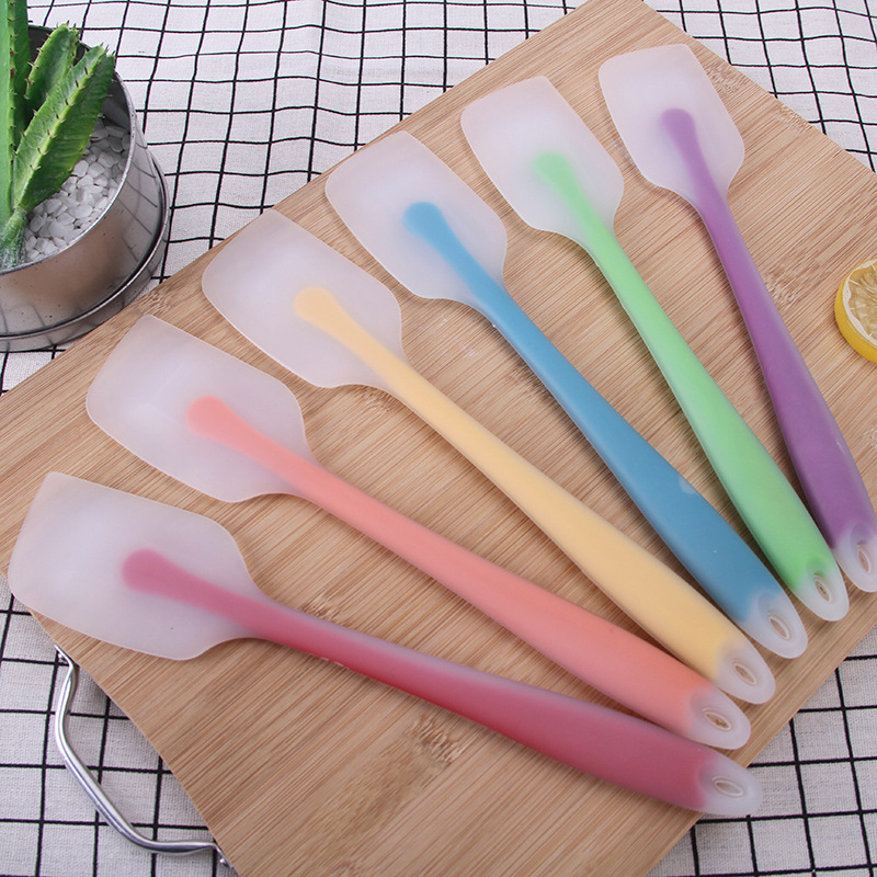 [HCM]LỚN-Phới Trộn Bột Làm Bánh Silicon 28cm