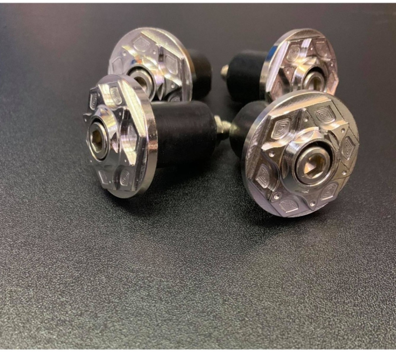 Bao tay daytona gù salayda inox 304