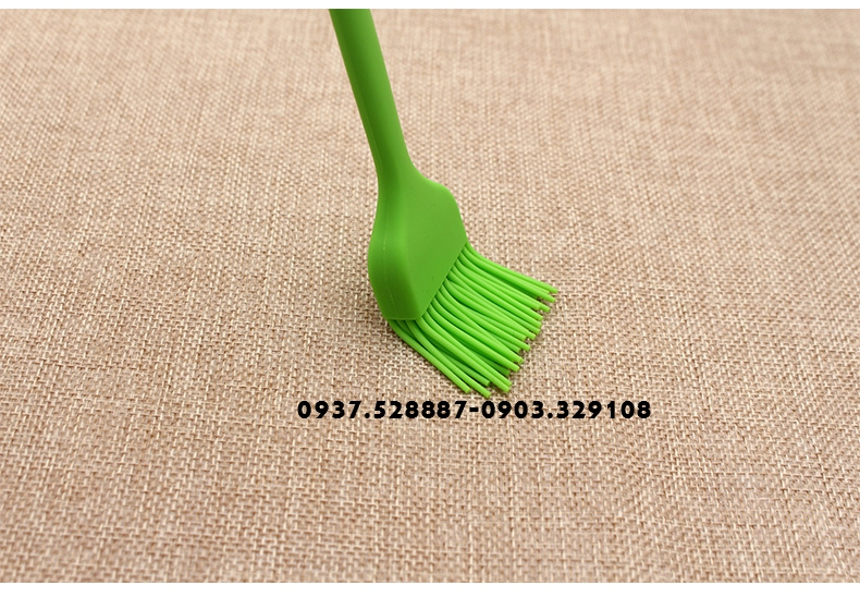 [HCM]Chổi quét đúc bằng silicon 21cm