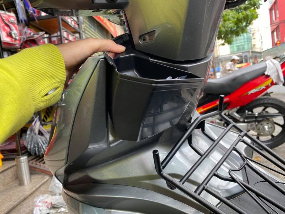 Hộp đựng đồ AB 2020, Hộc đựng đồ AB 2020