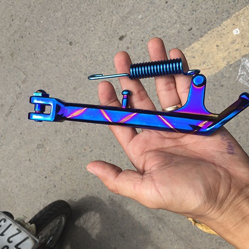 Chống nghiêng xe máy TITAN