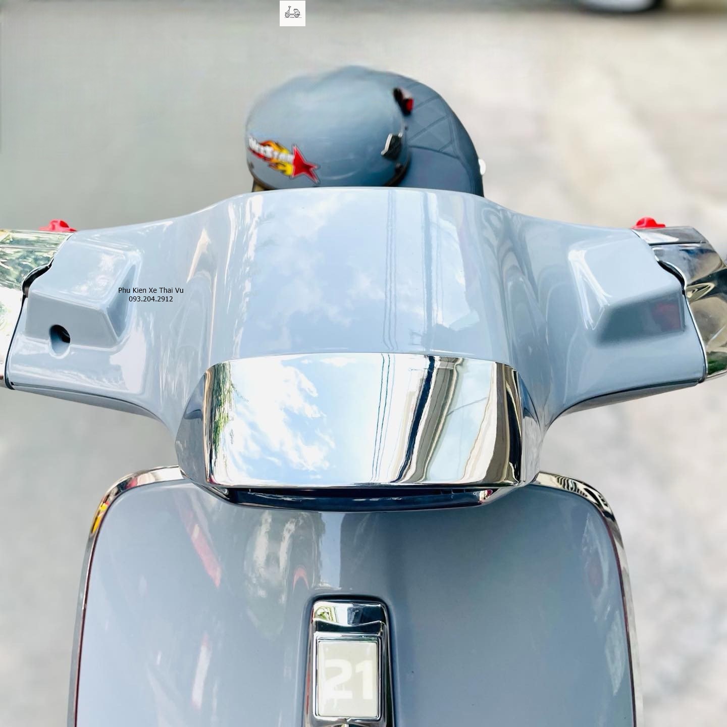 Viền Đèn Pha Dài Cho Vespa Sprint