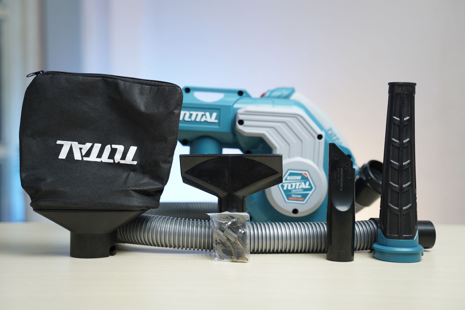 Máy thổi bụi 800W Total TB2086