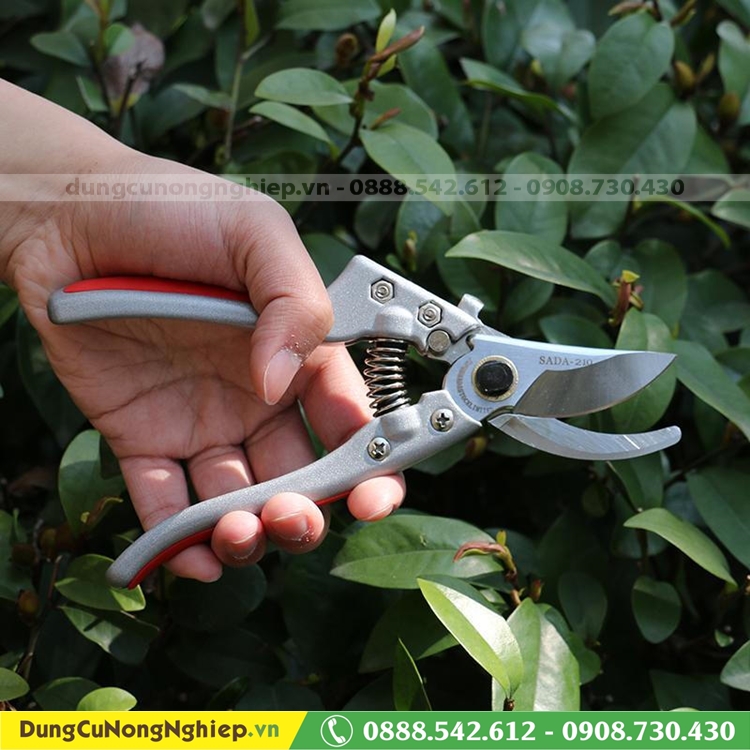 Kéo cắt tỉa cành Sada - 210