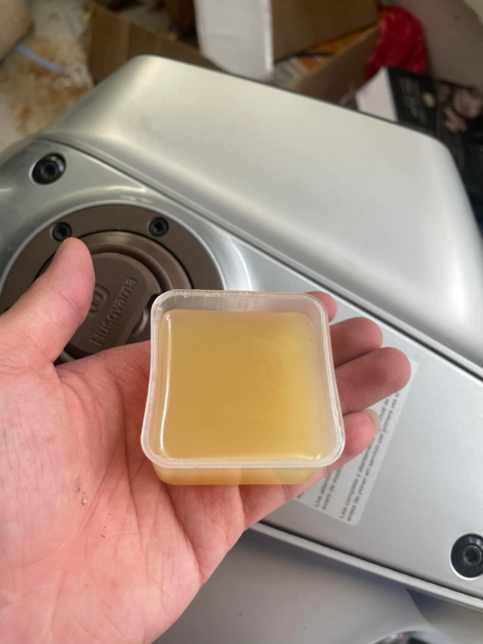 NHỰA HÀN CHÌ ( MỠ HÀN CHÌ )