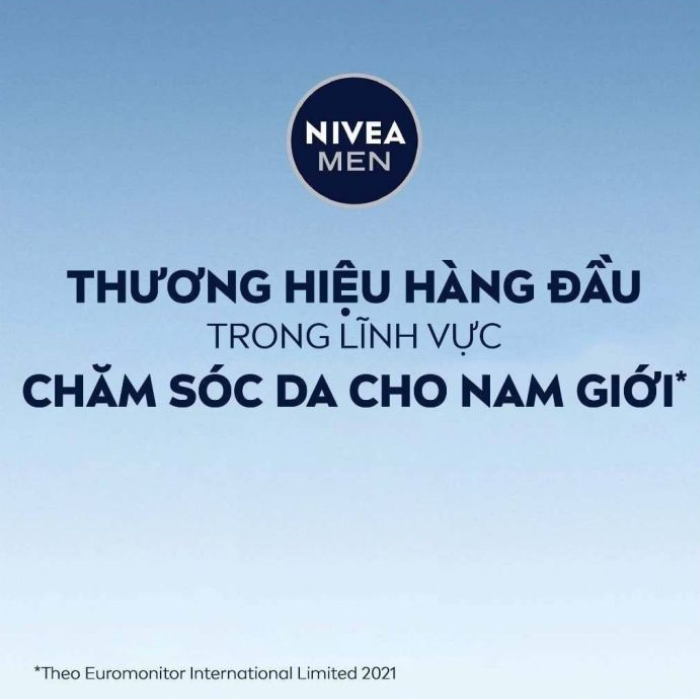Sữa Rửa Mặt Sáng Da & Sạch Sâu NIVEA MEN 100Gr
