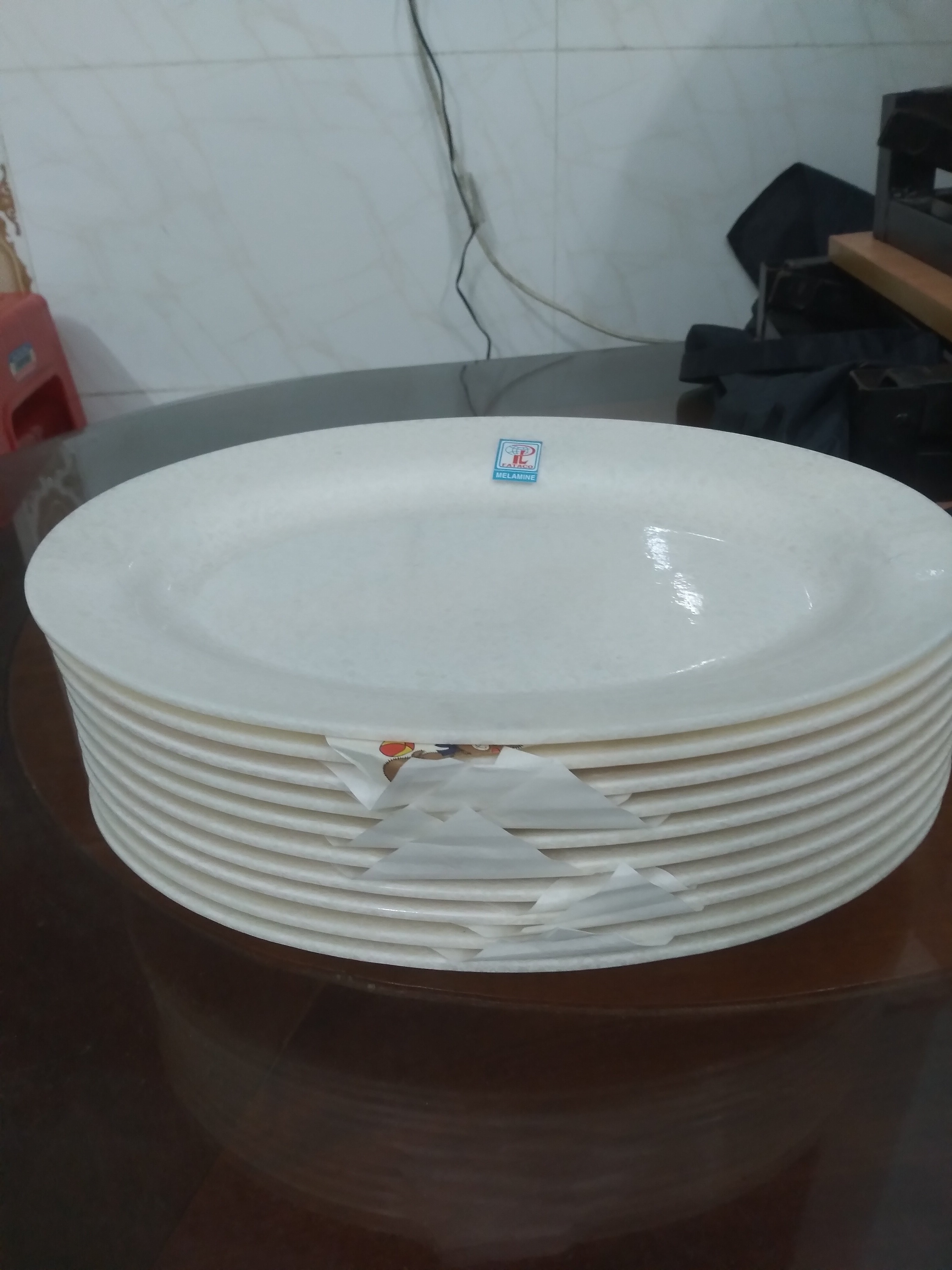 Dĩa hột xoài nhựa Melamine vân đá trắng
