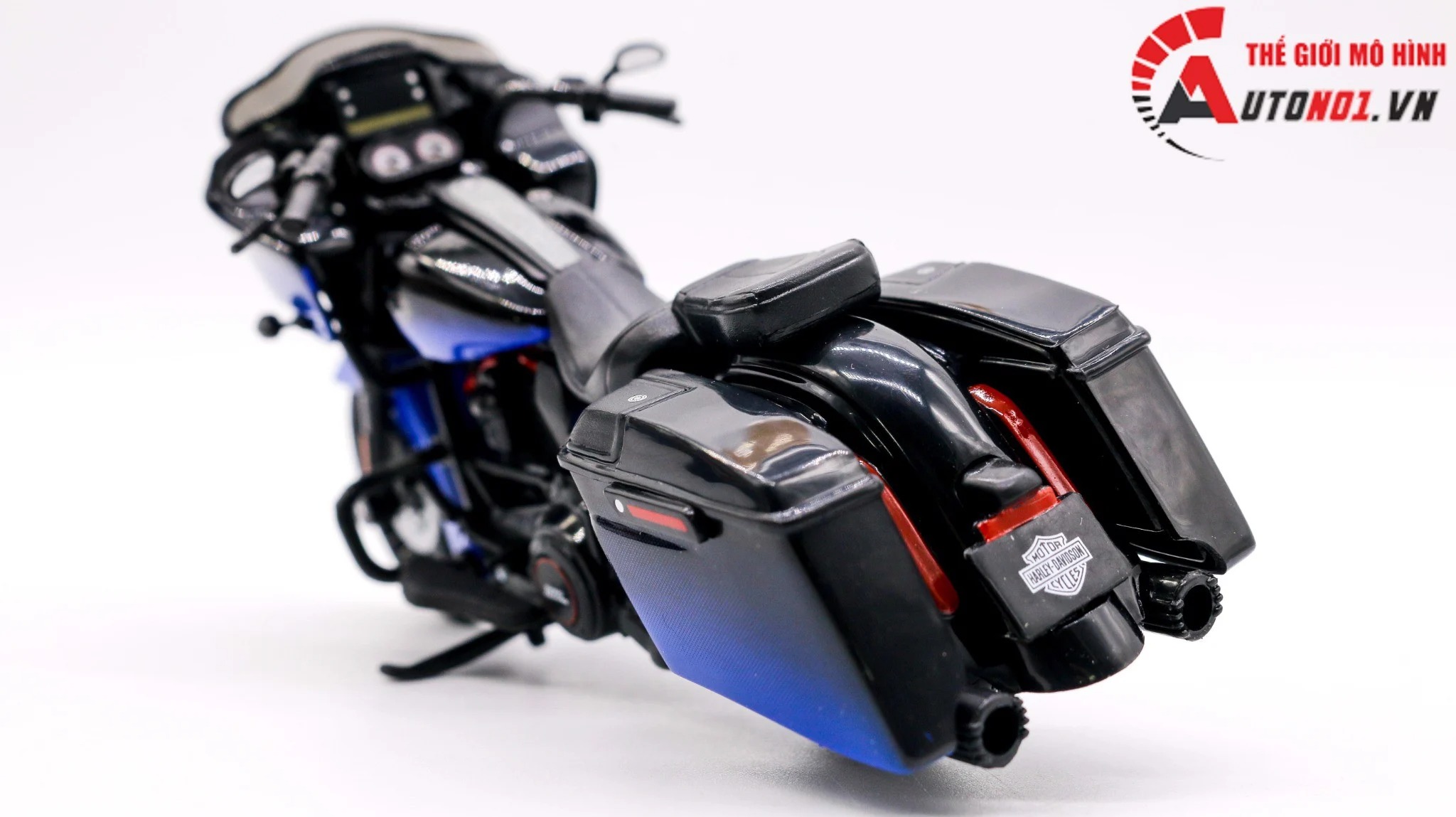 Mô hình Harley Davidson 2018 CVO Road Glide 7373