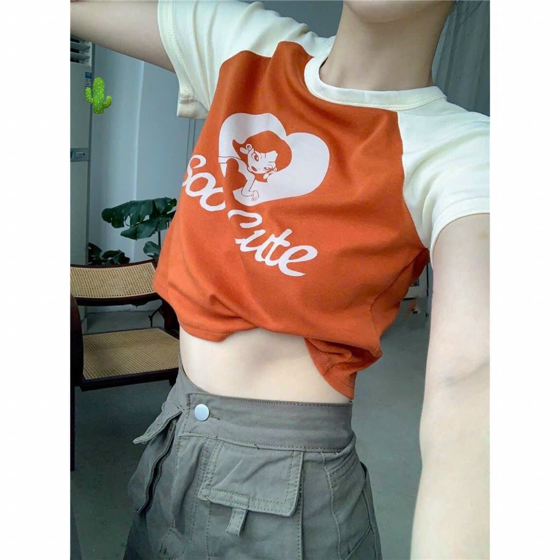 [HCM] Áo Thun Croptop Phối 2 Màu (soo cute)
