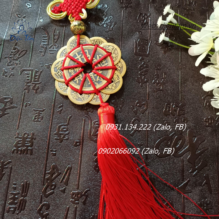 Dây treo phong thủy hoa mai thập toàn