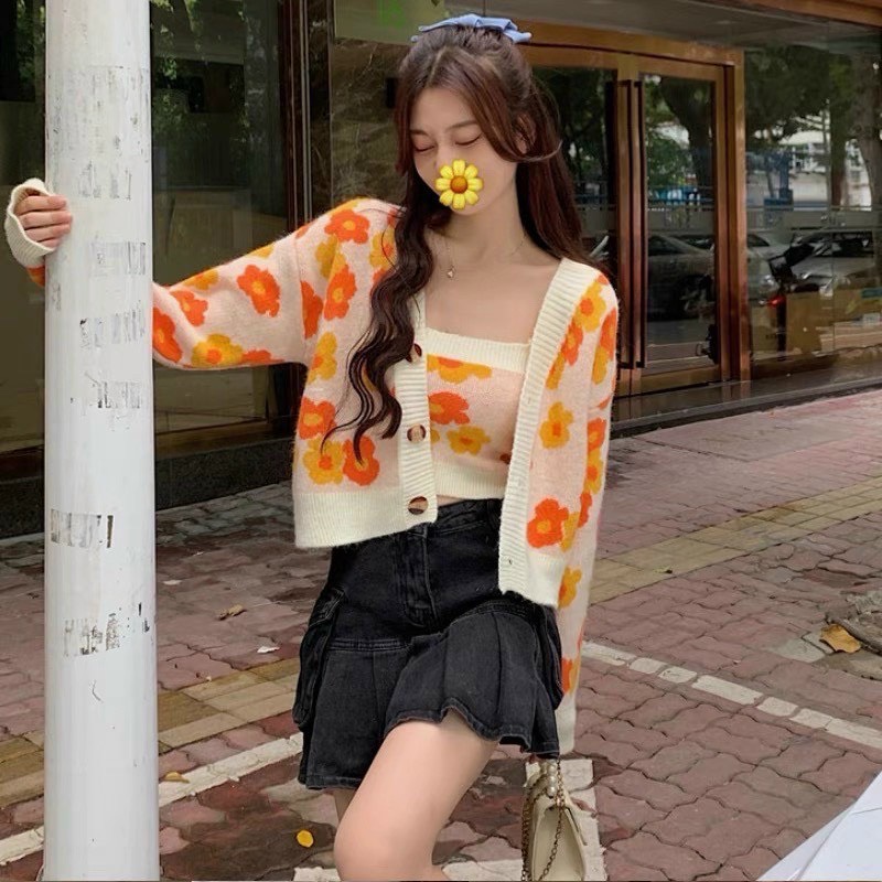 Set áo cardigan kèm áo 2 dây len hoa nhiệt đới