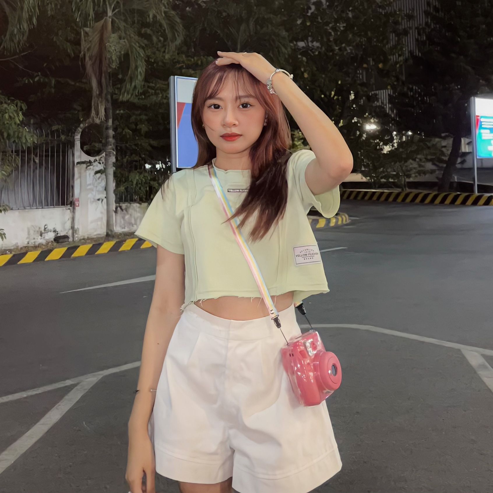 Áo croptop YELLOWW FLICKER patchy freesize